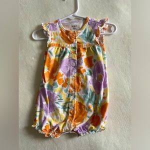 Carters one piece romper. SZ 12M